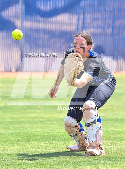 Thumbnail 2 in  O'Connor vs. Xavier College Prep photogallery.