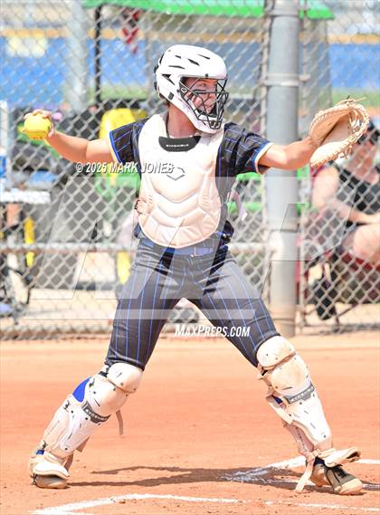 Thumbnail 3 in  O'Connor vs. Xavier College Prep photogallery.