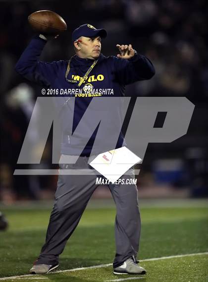 Thumbnail 1 in Half Moon Bay vs. Menlo School (CIF CCS Division 5 Final) photogallery.