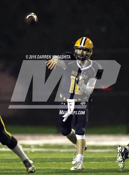 Thumbnail 2 in Half Moon Bay vs. Menlo School (CIF CCS Division 5 Final) photogallery.