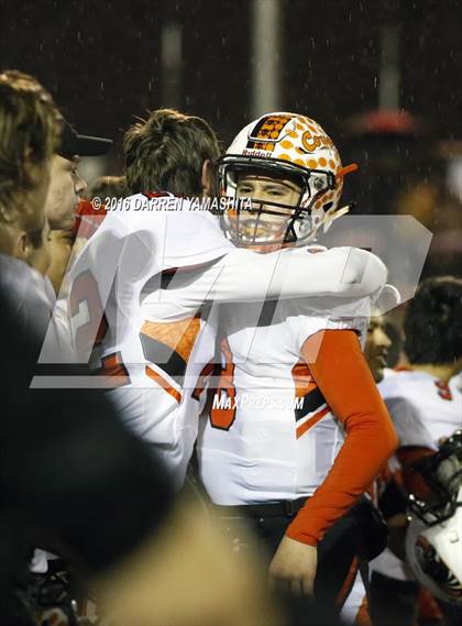 Thumbnail 3 in Half Moon Bay vs. Menlo School (CIF CCS Division 5 Final) photogallery.