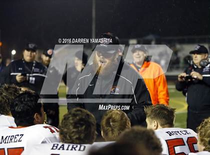 Thumbnail 2 in Half Moon Bay vs. Menlo School (CIF CCS Division 5 Final) photogallery.