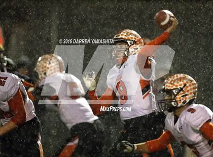 Thumbnail 3 in Half Moon Bay vs. Menlo School (CIF CCS Division 5 Final) photogallery.