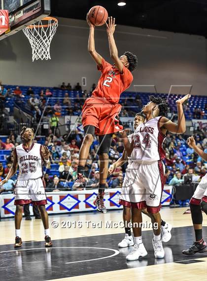 Thumbnail 3 in East Poinsett County vs. Earle (AAA 2A Final) photogallery.