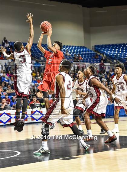 Thumbnail 1 in East Poinsett County vs. Earle (AAA 2A Final) photogallery.