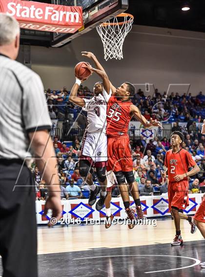 Thumbnail 2 in East Poinsett County vs. Earle (AAA 2A Final) photogallery.
