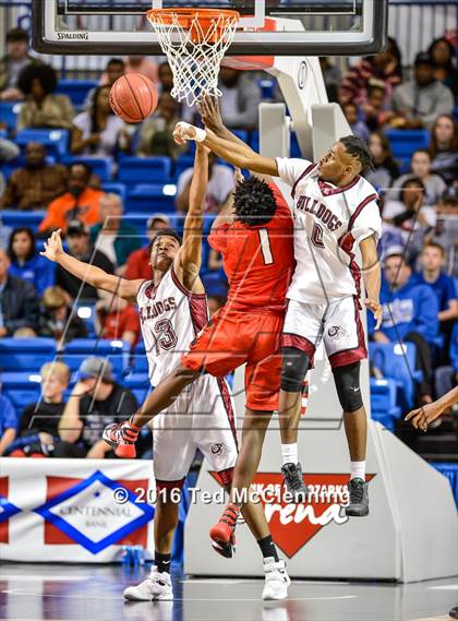 Thumbnail 3 in East Poinsett County vs. Earle (AAA 2A Final) photogallery.