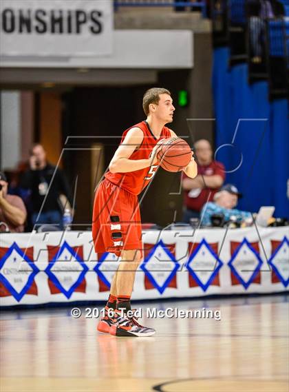 Thumbnail 1 in East Poinsett County vs. Earle (AAA 2A Final) photogallery.