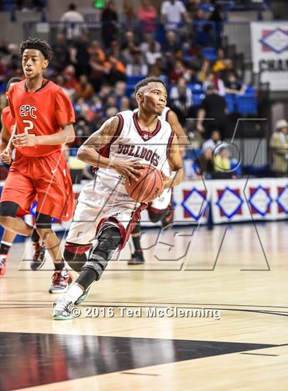 Thumbnail 2 in East Poinsett County vs. Earle (AAA 2A Final) photogallery.