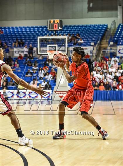 Thumbnail 2 in East Poinsett County vs. Earle (AAA 2A Final) photogallery.