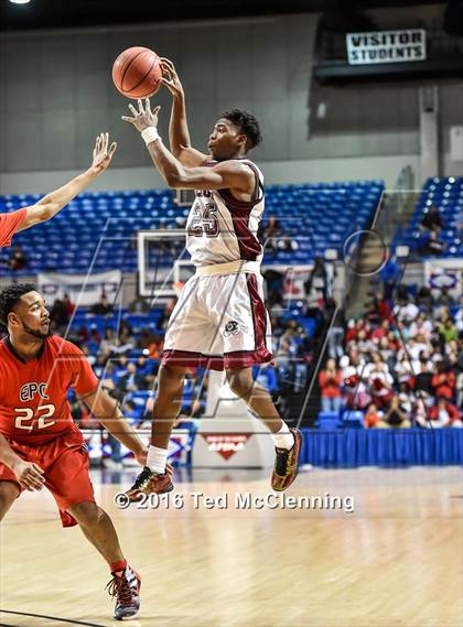 Thumbnail 1 in East Poinsett County vs. Earle (AAA 2A Final) photogallery.