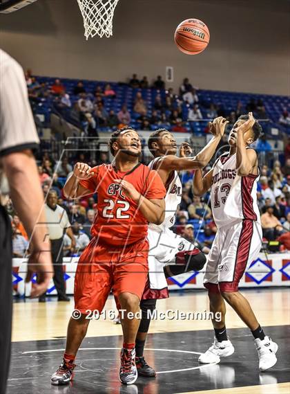 Thumbnail 3 in East Poinsett County vs. Earle (AAA 2A Final) photogallery.