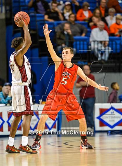 Thumbnail 2 in East Poinsett County vs. Earle (AAA 2A Final) photogallery.
