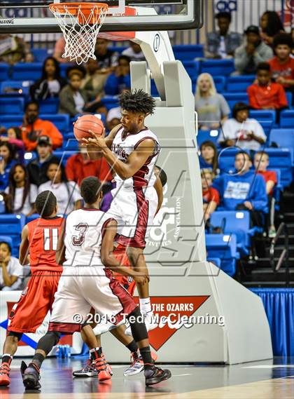 Thumbnail 3 in East Poinsett County vs. Earle (AAA 2A Final) photogallery.