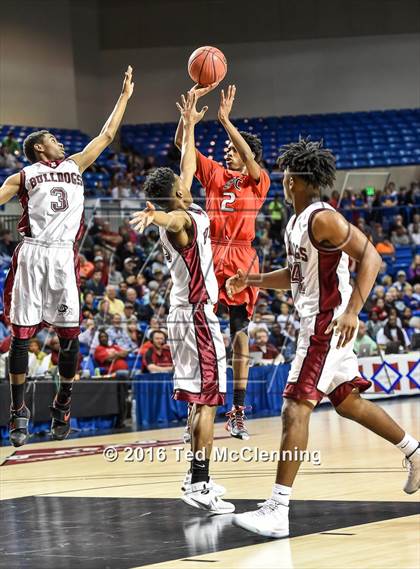 Thumbnail 1 in East Poinsett County vs. Earle (AAA 2A Final) photogallery.