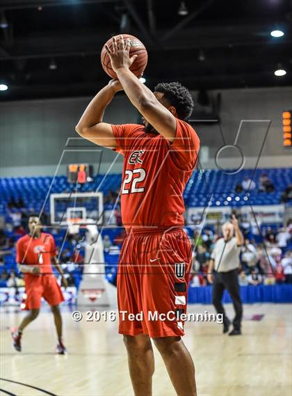 Thumbnail 1 in East Poinsett County vs. Earle (AAA 2A Final) photogallery.