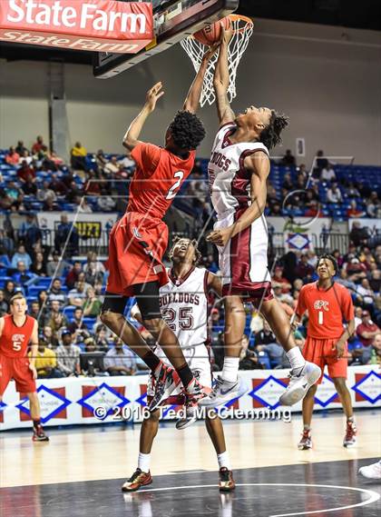 Thumbnail 1 in East Poinsett County vs. Earle (AAA 2A Final) photogallery.