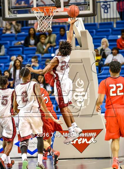 Thumbnail 3 in East Poinsett County vs. Earle (AAA 2A Final) photogallery.