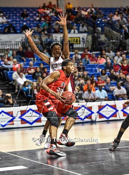 Thumbnail 3 in East Poinsett County vs. Earle (AAA 2A Final) photogallery.