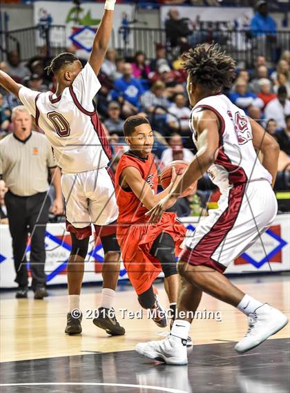 Thumbnail 2 in East Poinsett County vs. Earle (AAA 2A Final) photogallery.