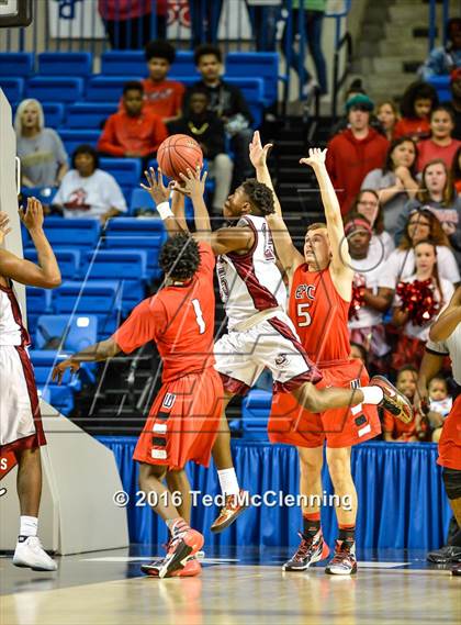 Thumbnail 1 in East Poinsett County vs. Earle (AAA 2A Final) photogallery.