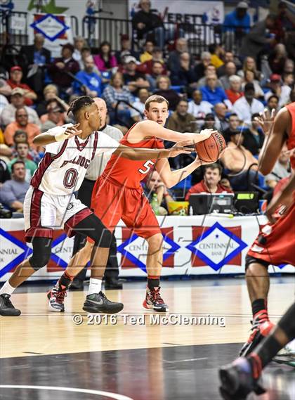 Thumbnail 3 in East Poinsett County vs. Earle (AAA 2A Final) photogallery.