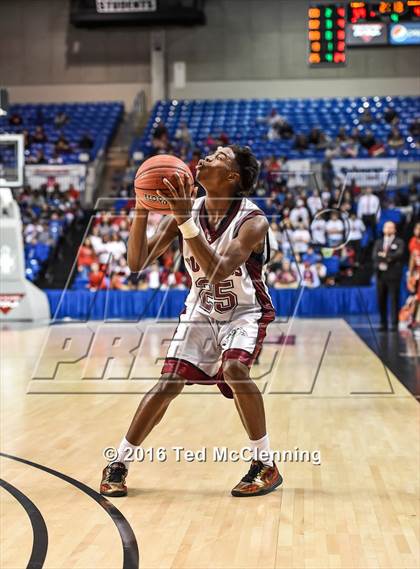 Thumbnail 1 in East Poinsett County vs. Earle (AAA 2A Final) photogallery.