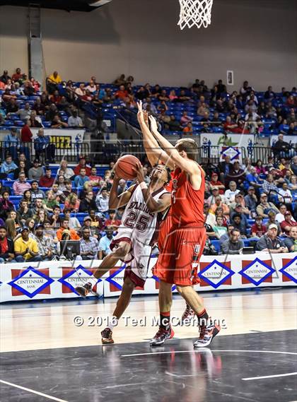 Thumbnail 2 in East Poinsett County vs. Earle (AAA 2A Final) photogallery.