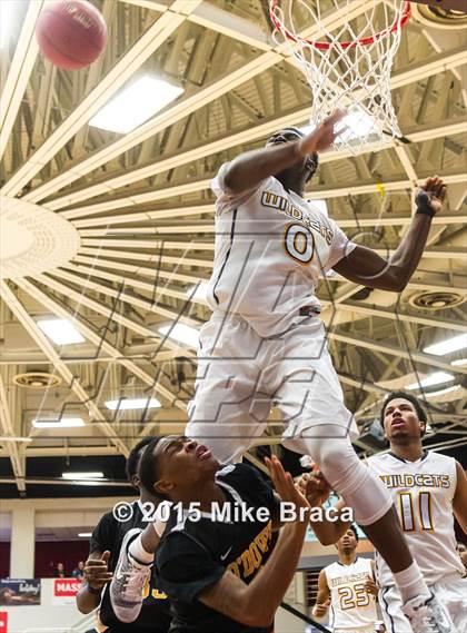 Thumbnail 3 in Wheeler vs. Bishop O'Dowd (Spalding HoopHall Classic) photogallery.