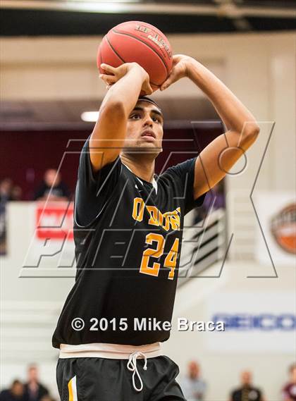 Thumbnail 3 in Wheeler vs. Bishop O'Dowd (Spalding HoopHall Classic) photogallery.