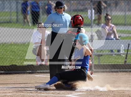 Thumbnail 3 in Webster Schroeder at Rush-Henrietta photogallery.