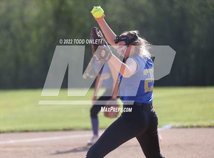 Thumbnail 1 in Webster Schroeder at Rush-Henrietta photogallery.