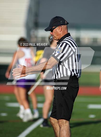Thumbnail 2 in Midd-West vs Danville (PIAA District IV Class AA Semi-final) photogallery.