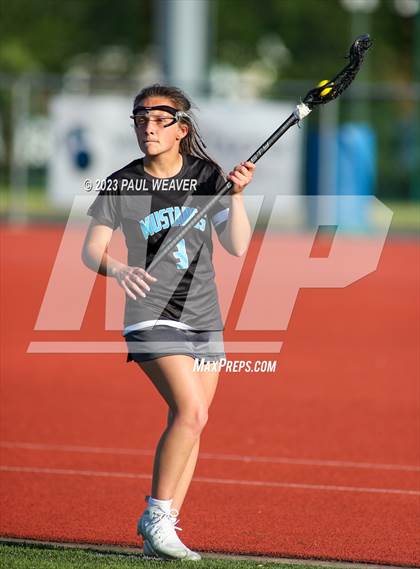 Thumbnail 2 in Midd-West vs Danville (PIAA District IV Class AA Semi-final) photogallery.