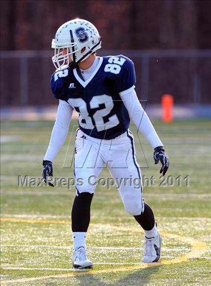 Thumbnail 2 in Newtown vs. Staples (CIAC Class LL Semifinal) photogallery.