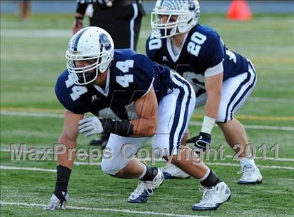 Thumbnail 3 in Newtown vs. Staples (CIAC Class LL Semifinal) photogallery.