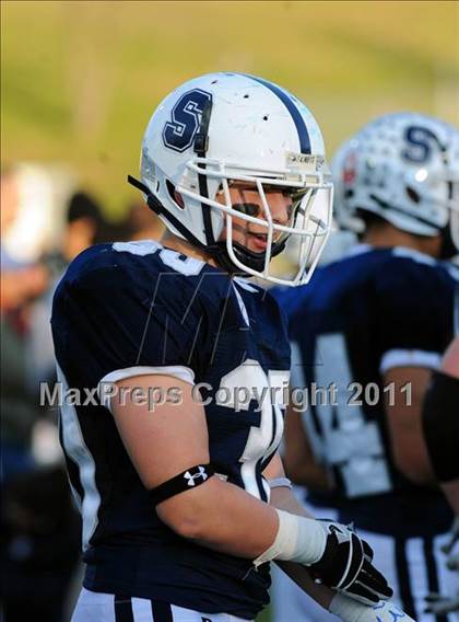 Thumbnail 1 in Newtown vs. Staples (CIAC Class LL Semifinal) photogallery.