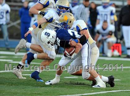 Thumbnail 1 in Newtown vs. Staples (CIAC Class LL Semifinal) photogallery.