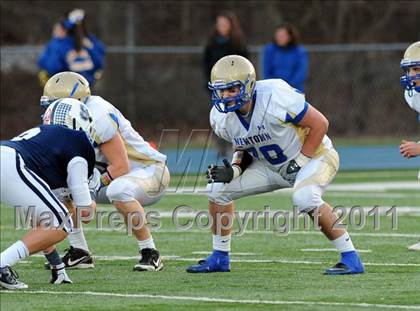 Thumbnail 3 in Newtown vs. Staples (CIAC Class LL Semifinal) photogallery.