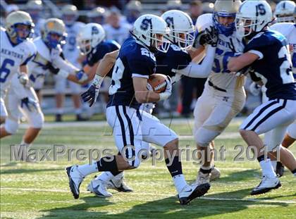 Thumbnail 3 in Newtown vs. Staples (CIAC Class LL Semifinal) photogallery.