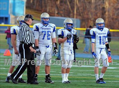 Thumbnail 1 in Newtown vs. Staples (CIAC Class LL Semifinal) photogallery.