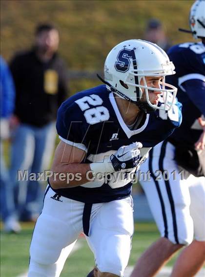 Thumbnail 3 in Newtown vs. Staples (CIAC Class LL Semifinal) photogallery.