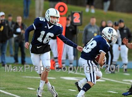Thumbnail 1 in Newtown vs. Staples (CIAC Class LL Semifinal) photogallery.