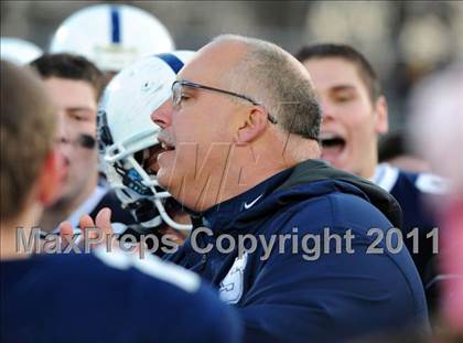 Thumbnail 3 in Newtown vs. Staples (CIAC Class LL Semifinal) photogallery.