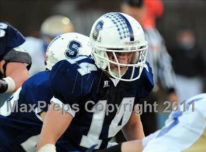 Thumbnail 3 in Newtown vs. Staples (CIAC Class LL Semifinal) photogallery.