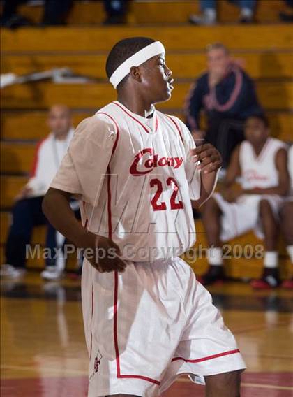 Thumbnail 2 in Sheldon vs Colony (Modesto Christian Hoops Classic) photogallery.