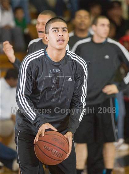 Thumbnail 3 in Sheldon vs Colony (Modesto Christian Hoops Classic) photogallery.