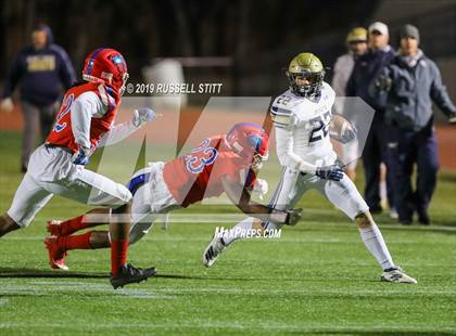 Thumbnail 3 in Kingfisher vs Marshall photogallery.