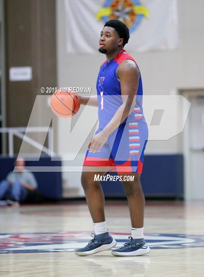 Thumbnail 2 in Deer Park vs. Pearce (McDonald's Texas Invitational) photogallery.