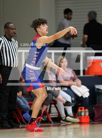 Thumbnail 1 in Deer Park vs. Pearce (McDonald's Texas Invitational) photogallery.